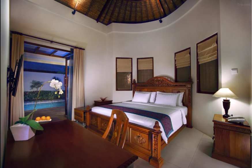 Aston Sunset Beach Resort